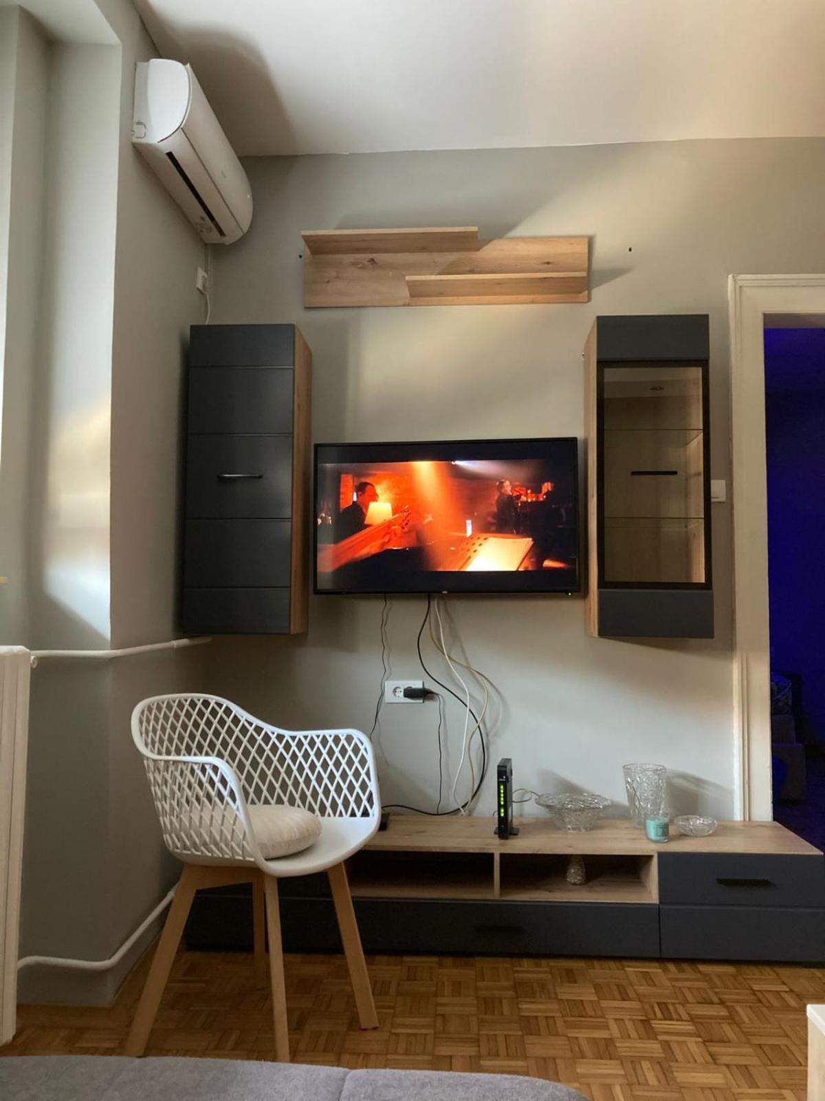 Apartment Dunja Center Welcome Novi Sad Extérieur photo